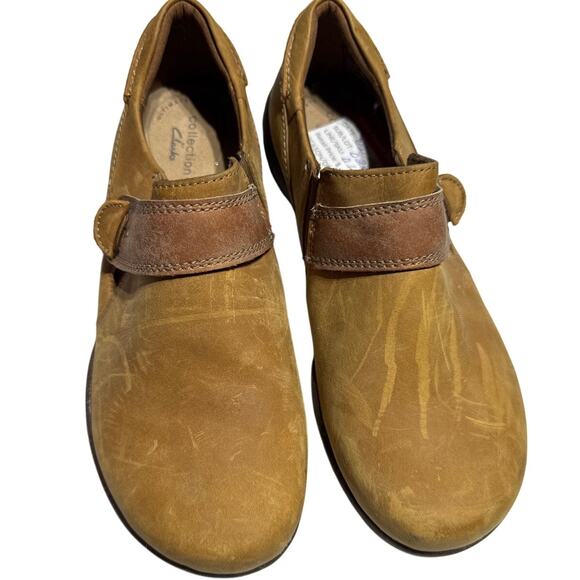 Brand New Clarks Women's Size 7.5 Dark Tan Brown Clogs Booties Boots - Picture 2 of 10